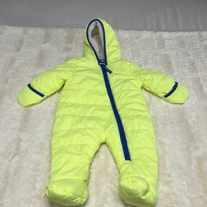Snow suit